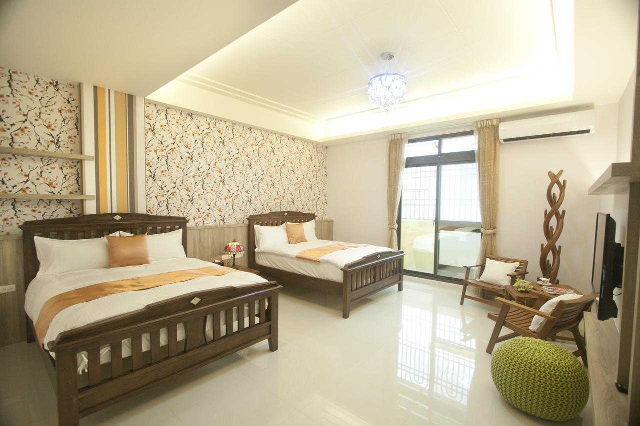 Mrs. Zhuang Homestay Hualien City Ngoại thất bức ảnh
