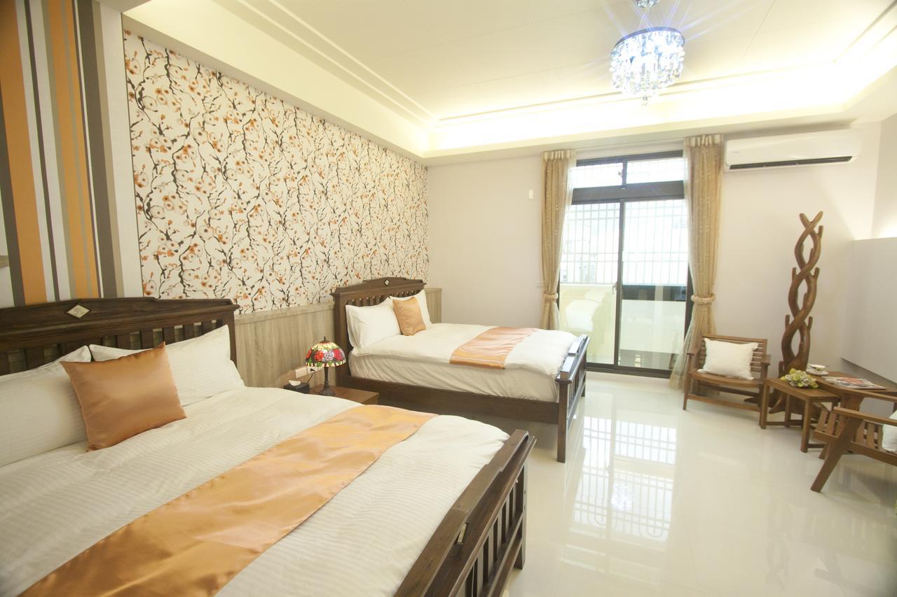 Mrs. Zhuang Homestay Hualien City Ngoại thất bức ảnh
