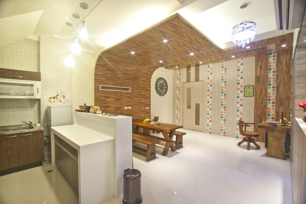 Mrs. Zhuang Homestay Hualien City Ngoại thất bức ảnh