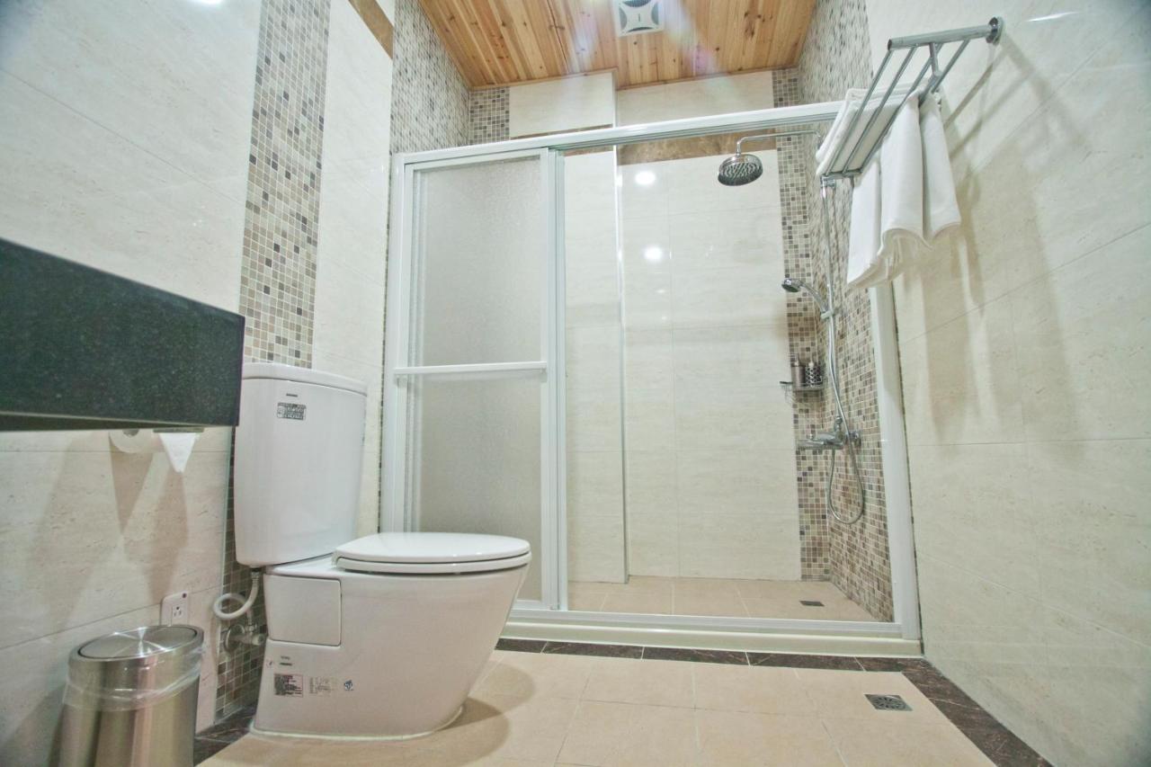 Mrs. Zhuang Homestay Hualien City Ngoại thất bức ảnh